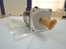 Mitsubishi HF-KP73 Servomotor Neu