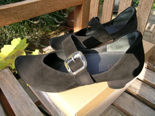 Think aida pumps - think,