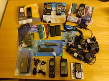 konvolut alter handys mit Zubehör