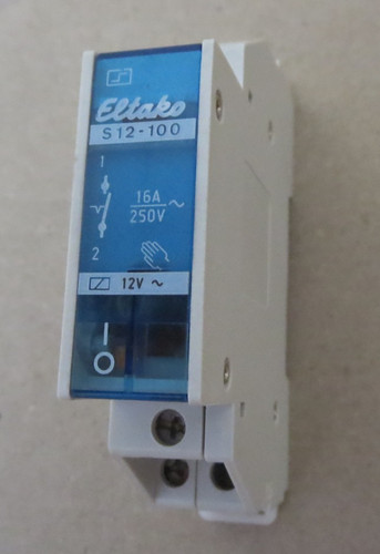 12V