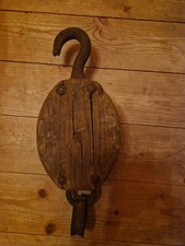 Alter Flaschenzug Umlenkrolle