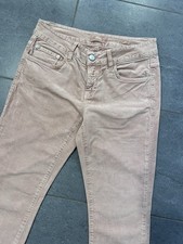 CLOSED BAKER SAMTHOSE