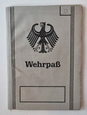 Alter Wehrpaß eines Soldaten