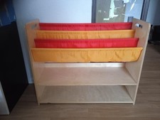 Bücherregal von JAKO-O