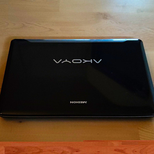 Medion akoya e6222 intel - medion,