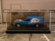 Holden HZ Sandman Panel Van Seawitch TRAX TR23C + Postkarte Metall DieCast 1:43