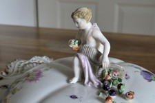 antik Meissen Terrine Tureen Insekten Schüssel Engel Putto Knaufzeit Schwerter