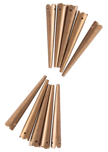Nestelspitzen aus messing mit - nestelspitzen,