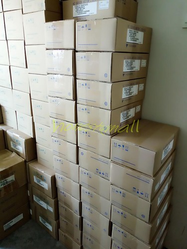 1pc yaskawa servo driver - 1pc,