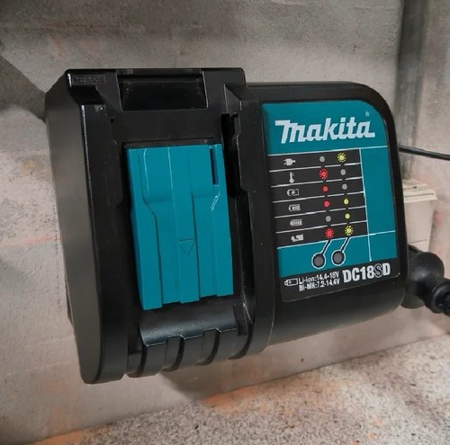 Wandhalterung für makita - wandhalterung,