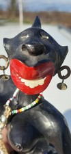 AFRICAN WOMAN STATUE MIT