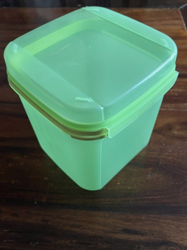 Tupperware bellevue grün a - bellevue,