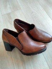 Tamaris Hochfrontpumps NEU Herbst 38 Leder