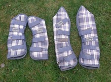 Eskadron Lavender-Stone-Turf