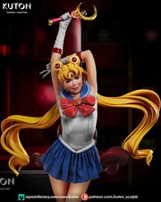 Sailor Moon (Usagi Tsukino) -