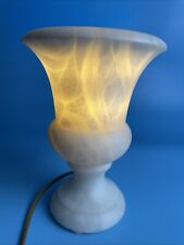 Alabaster Tischlampe, kleine Kelchlampe 19 cm, Spanien, Vintage