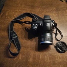 Fujifilm FinePix S Series S5600 5.1MP Digitalkamera - Schwarz top