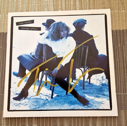 Tina turner signed - turner, cd