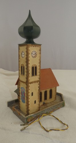 Dorf kirche mit zwiebelturm - dorf-kirche,