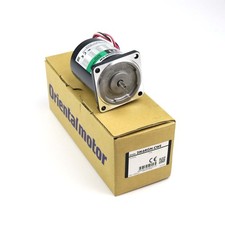 ORIENTAL MOTOR AC Speed Control Motor 2IK6RGN-CWE OVP