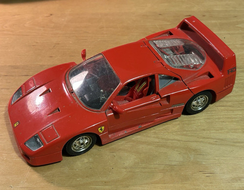 Bburago ferrari f40 - f40, 1987