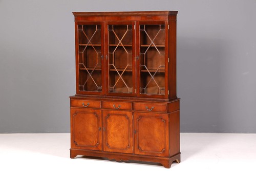 Englische vitrine bibliothek - englische,