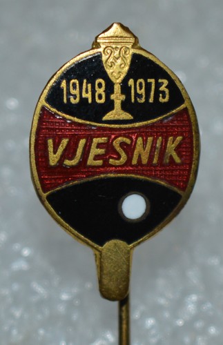 Vjesnik surbek primorac table - vjesnik,