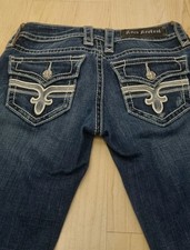 ROCK REVIVAL  W 26 Schritt L