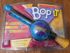 VINTAGE 1999 BOP IT HASBRO