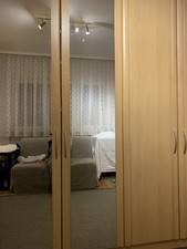 Kleiderschrank Buchefarben mit Spiegeltür h 222x b 200x t 60