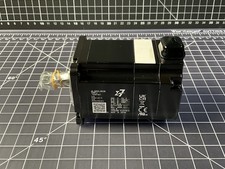 Yaskawa SGM7J-04AFA61 Servo