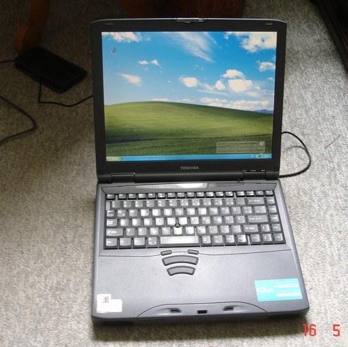 Laptop toshiba satellite pro - toshiba,