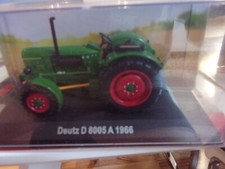 Hachette # 6 Deutz D 8005 A  Grün - Rot 1966 in Vitrine mit OVP 1:43