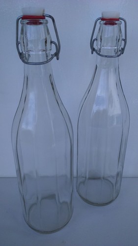 Leere flaschen retro design - flaschen,
