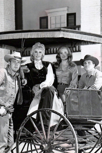 Big valley cast - valley,