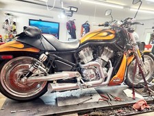 Harley V-Rod VRSCA 2-Into-1