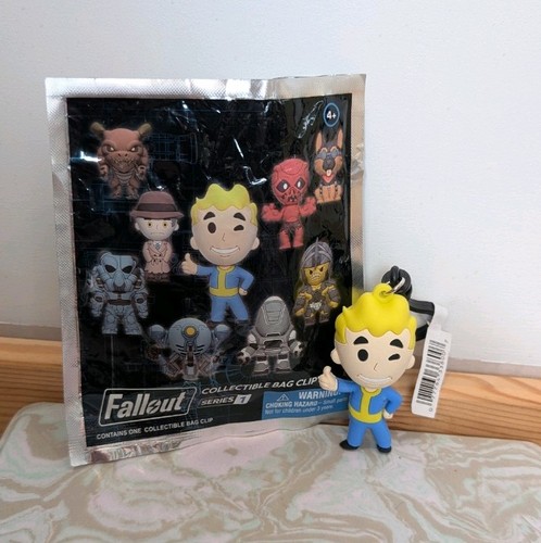 Fallout vault boy bag clip - fallout,