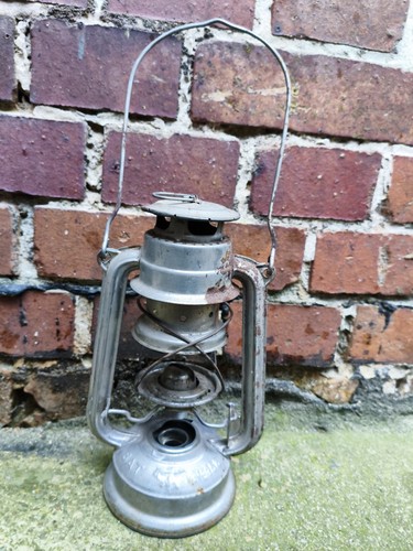 Bat 158 petroleumlampe - nr.158,,