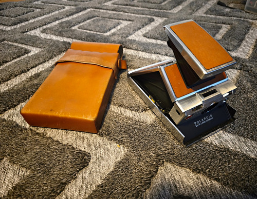 Polaroid land camera - sx-70,
