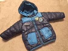 Süße dicke Baby Winter Jacke