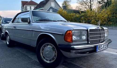 Mercedes benz w123 coupé - w123,