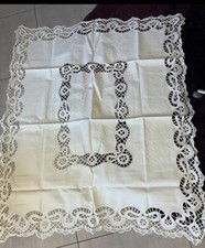 Antik Leinen Jugendstil mit geklöppelter Üppiger Spitzenkante 150cm x 130 cm