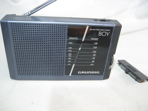 Grundig portable radio - grundig, am-fm