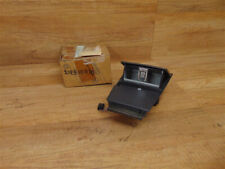 Armlehne Aschenbecher hinten