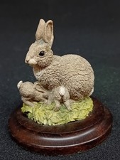 Country Artists Miniatur Figur "Grey Rabbit & Babys". 1994. 2,5" hoch. GC.