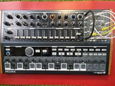 TOP WIE NEU Arturia Minibrute
