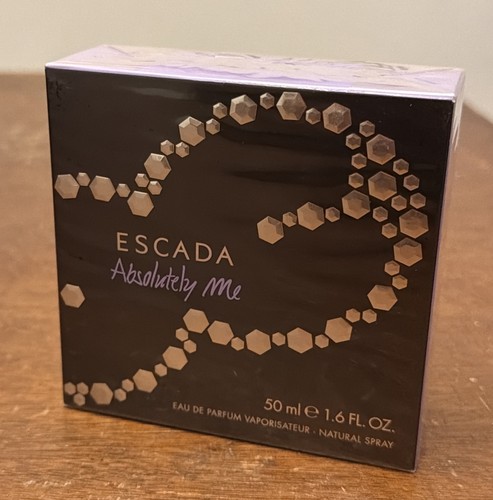 Escada absolutely eau - absolutely,