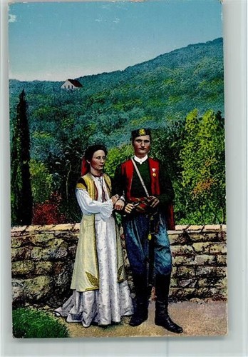 Trachtenpaar aus montenegro - aus,