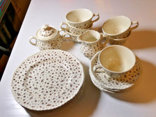 ADAMS "Sprig"  braun England Teller Tasse Untertasse  Zuckertopf Milchkännchen