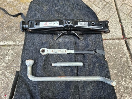 Bordwerkzeug wagenheber fiat - wagenheber,